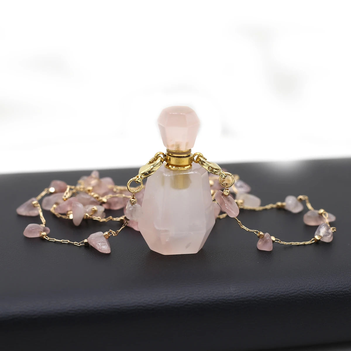 1pc Square Natural Stone Fluorite Perfume Bottle Pendants For Necklace Reiki Essential Oil Diffuser Bottle Charm Women Necklace