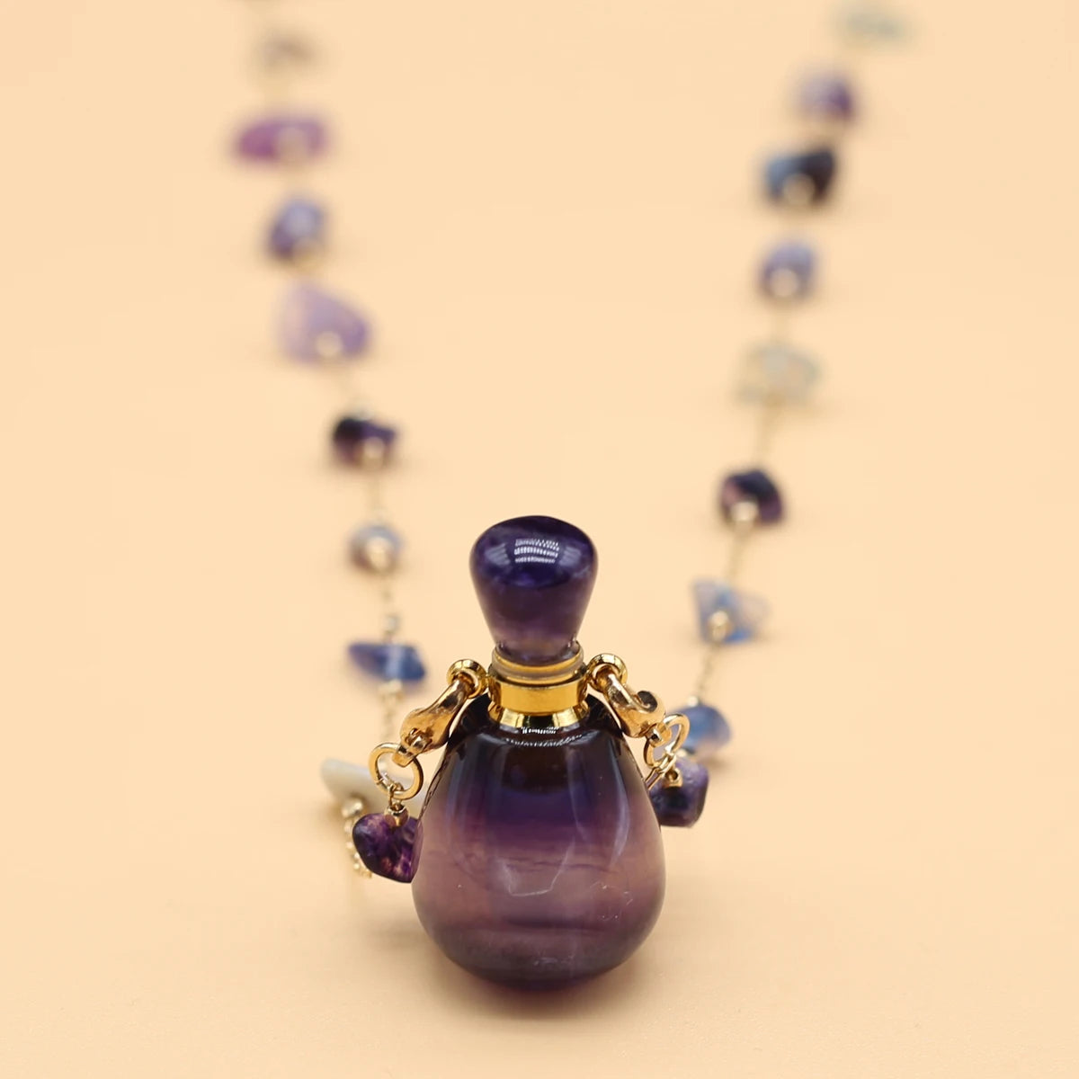 1pc Square Natural Stone Fluorite Perfume Bottle Pendants For Necklace Reiki Essential Oil Diffuser Bottle Charm Women Necklace